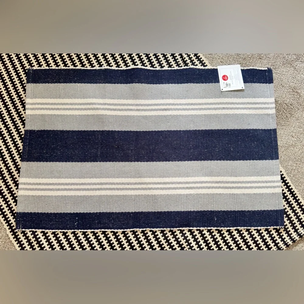 LR HOME 4 Ft. Coastal Cottage Striped Woven Accent Area Rug Navy Blue Grey White